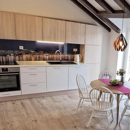 아파트 For Families With Children Grebastica, Sibenik - 477