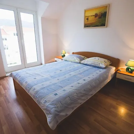 아파트 For Families With Children Grebastica, Sibenik - 477